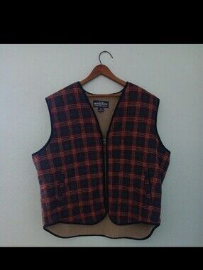 Woolrich Wool Navy and Red Plaid Sherpa-Lined Men's Vest